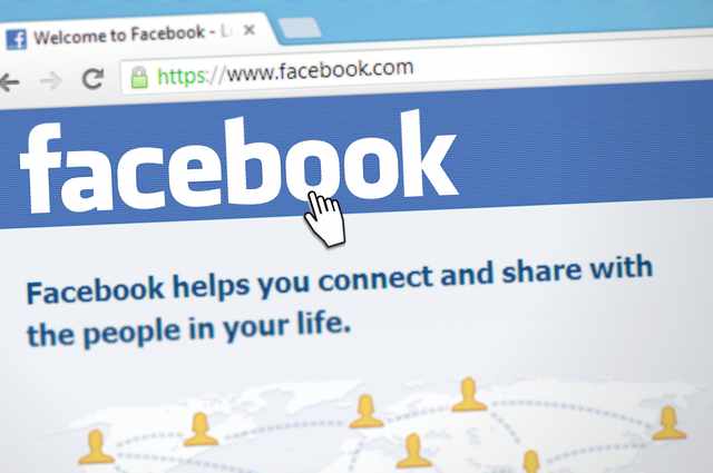 Social Media Facebook
